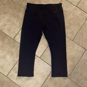 Calia by Carrie black crop M